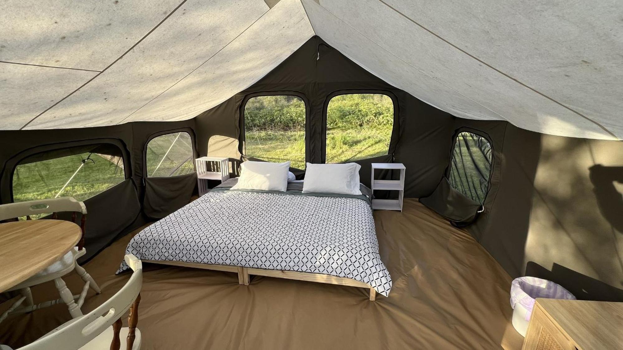Glamping Tent On The River Klamath Exterior foto